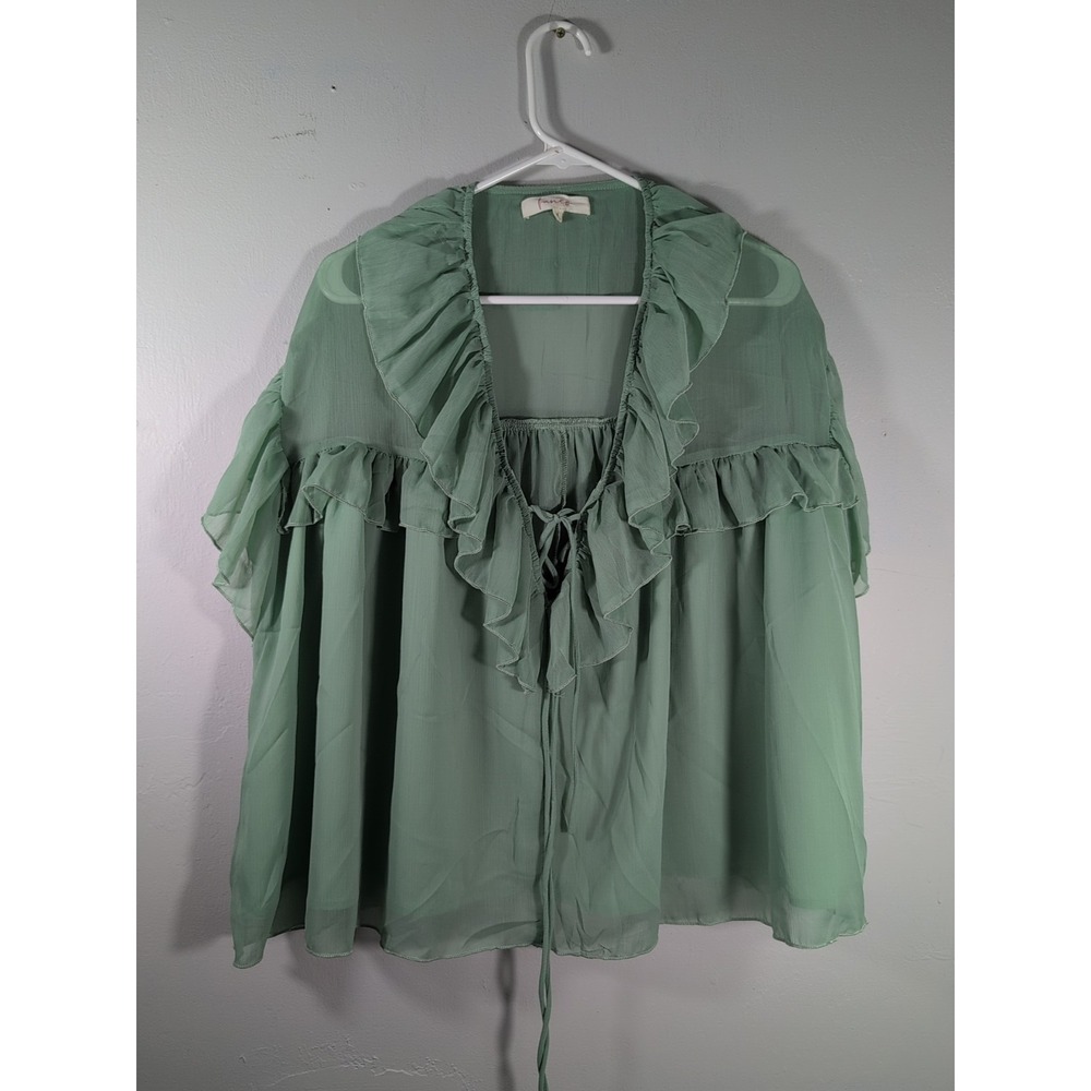 Fanco Ruffle Front Button Tie Top Medium Boho - Picture 2 of 10
